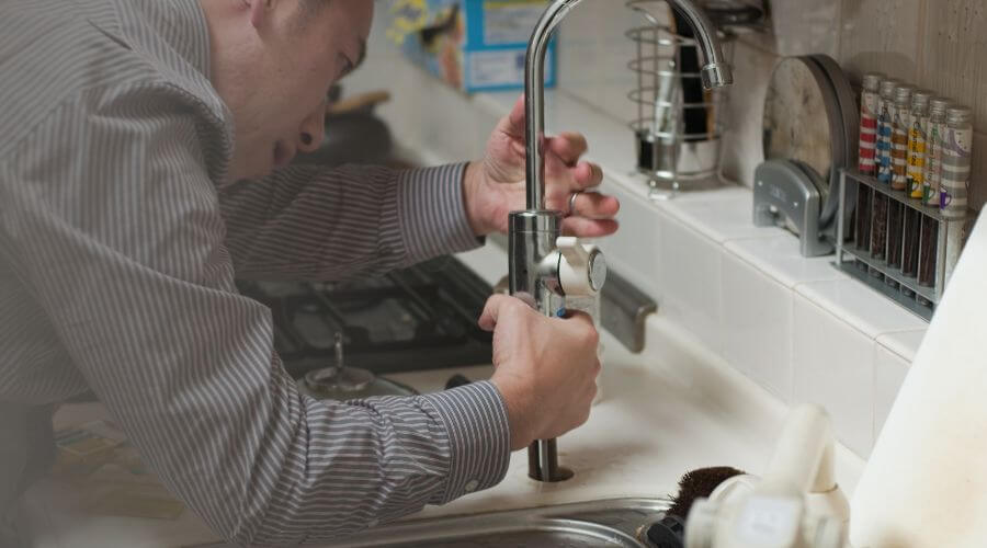 Professional Tankless Water Heater Installation in Garciasville, TX